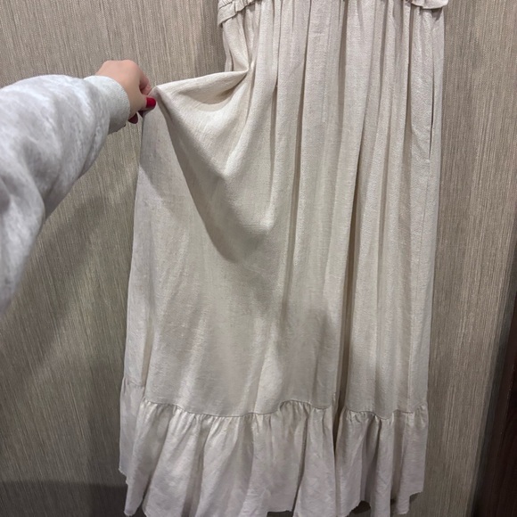 Elliatt Linen Midi Maxi Dress Sleeveless Stretchy Flowy Cream Nude Neutral - Picture 9 of 9